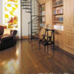 hardwood-flooring-red-oak-rich-oak-exclusive-smooth-herringbone-1